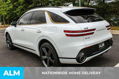 2022 Genesis GV70 2.5T