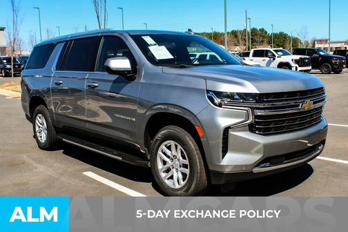 2023 Chevrolet Suburban LT