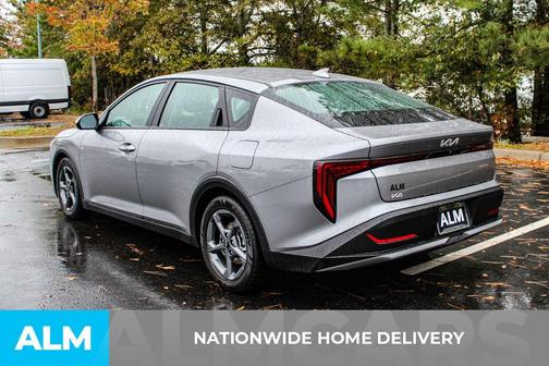 2025 Kia K4