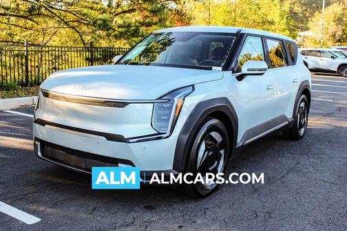 2024 Kia EV9 Light Long Range