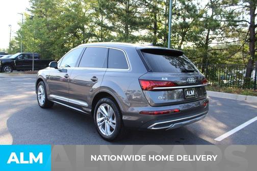 2024 Audi Q7 55 Premium Plus