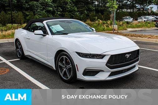 Oxford White 2025 Ford Mustang EcoBoost Premium