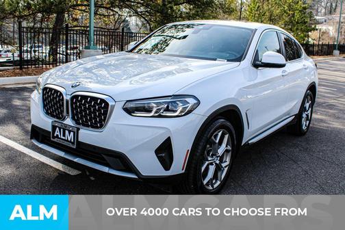 2024 BMW X4 xDrive30i