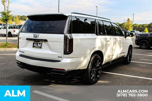 2025 Cadillac Escalade ESV Sport Platinum