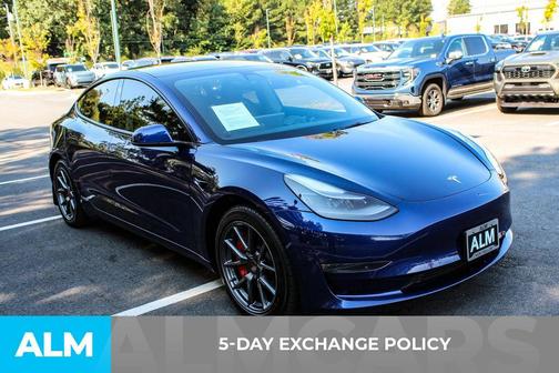 2022 Tesla Model 3 Base