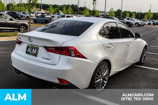 2016 Lexus IS 200t Base