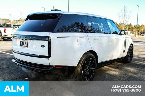 2023 Land Rover Range Rover P400 SE