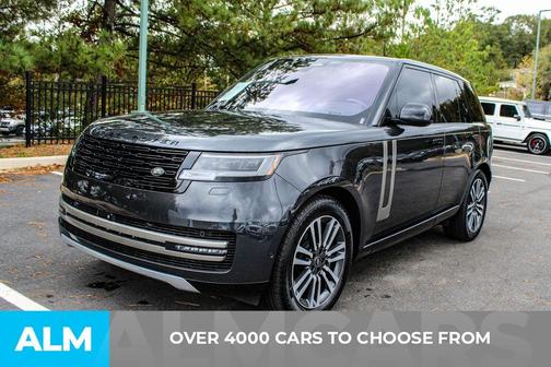 2023 Land Rover Range Rover P530 SE