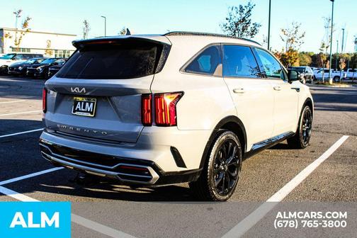 2022 Kia Sorento SX