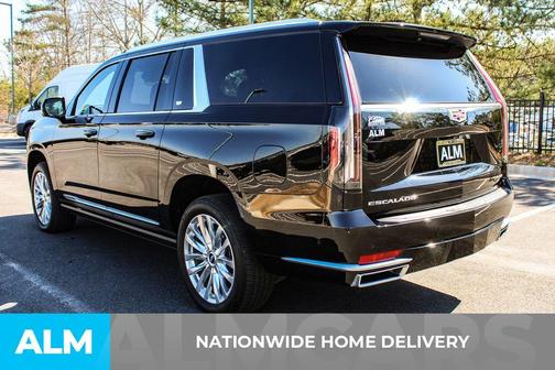 2024 Cadillac Escalade ESV Premium Luxury