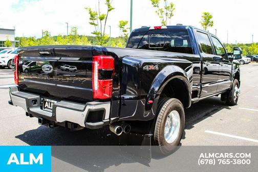 2024 Ford F-350 Lariat Super Duty