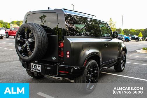 2023 Land Rover Defender 90 X-Dynamic SE