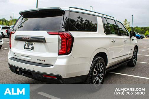 2021 GMC Yukon XL AT4