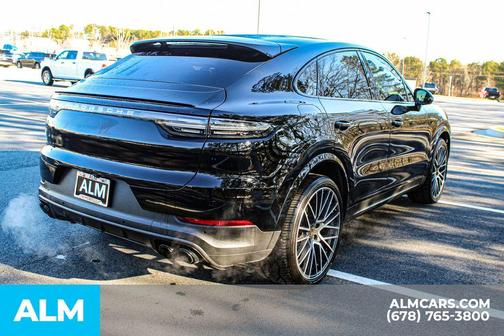 2023 Porsche Cayenne Platinum Edition