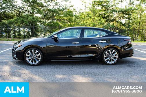 2023 Nissan Maxima Platinum