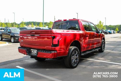 2023 Ford F-150 Lightning LARIAT