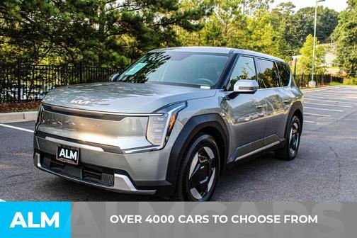 Pebble Gray 2024 Kia EV9 Light Long Range