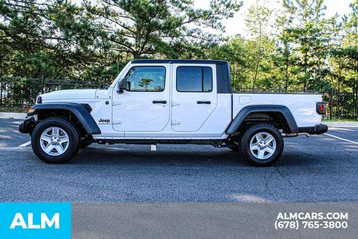 2023 Jeep Gladiator Sport