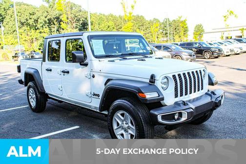 2023 Jeep Gladiator Sport