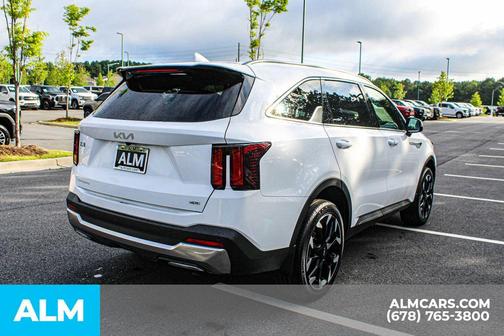 2024 Kia Sorento X-Line EX