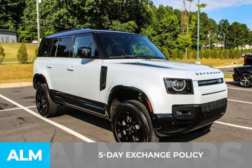 2023 Land Rover Defender 110 X-Dynamic SE