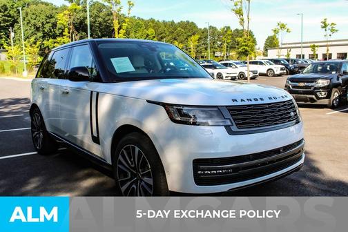 2024 Land Rover Range Rover P530 SE