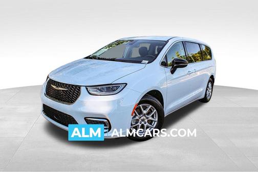 2024 Chrysler Pacifica Touring-L
