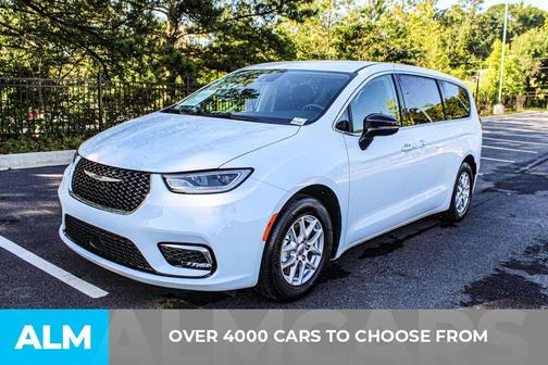 2024 Chrysler Pacifica Touring-L