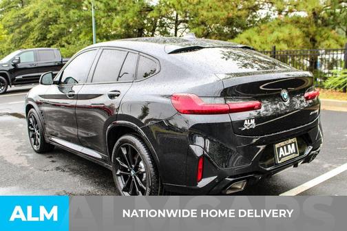 2023 BMW X4 xDrive30i