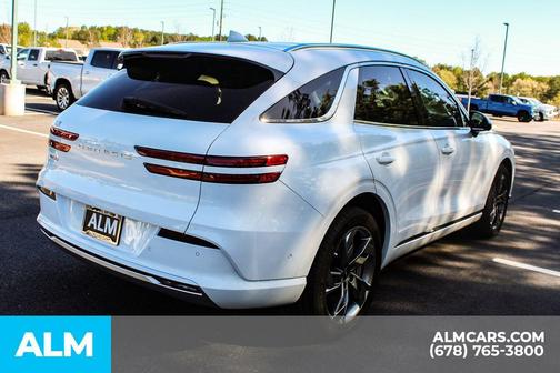 2024 Genesis Electrified GV70 Advanced