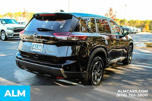 2024 Nissan Rogue SV