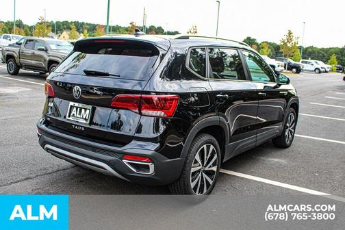 2024 Volkswagen Taos 1.5T SE