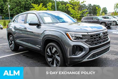 2024 Volkswagen Atlas Cross Sport 2.0T SE w/Technology
