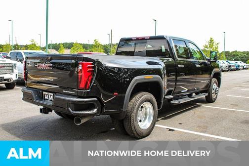 2025 GMC Sierra 3500 Denali