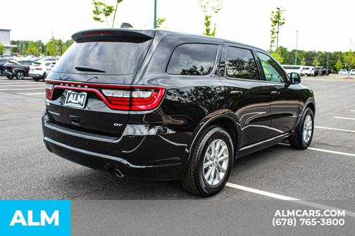 DB Black Crystal Clearcoat 2026 Dodge Durango GT