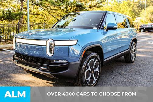2024 Rivian R1S Adventure