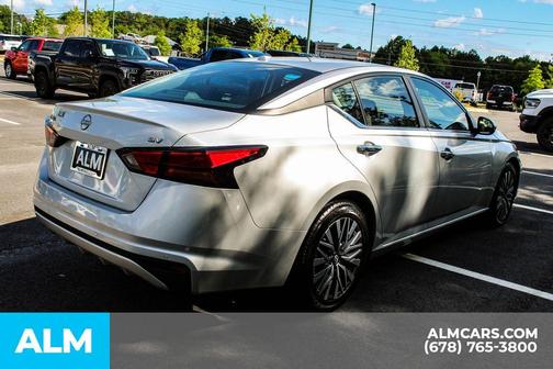 2023 Nissan Altima 2.5 SV