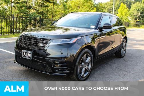 2025 Land Rover Range Rover Velar P250 Dynamic SE