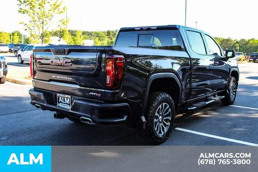 2023 GMC Sierra 1500 AT4