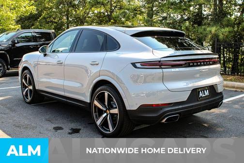 2024 Porsche Cayenne AWD