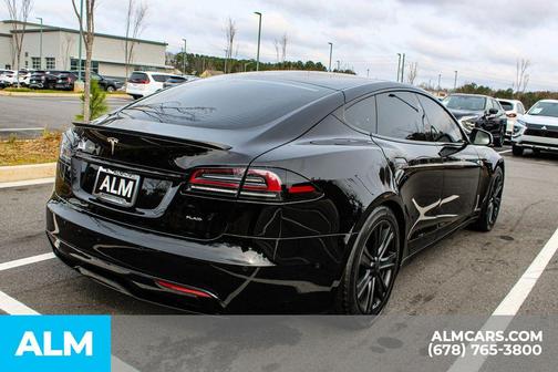 2022 Tesla Model S Base