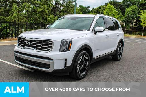 Glacial White Pearl 2025 Kia Telluride S