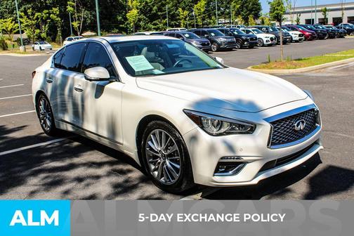 2022 INFINITI Q50 LUXE