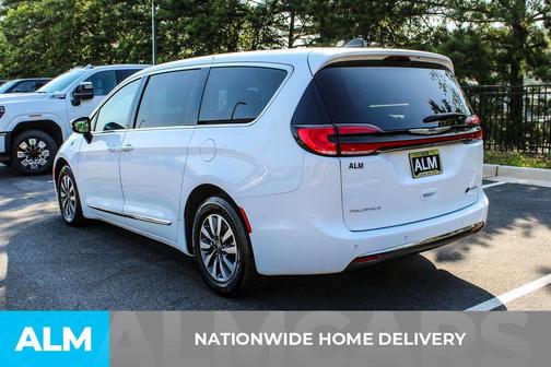 2023 Chrysler Pacifica Hybrid Limited