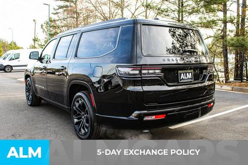 2024 Jeep Grand Wagoneer L Series II