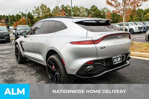 2021 Aston Martin DBX Base