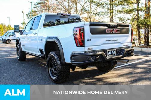 2024 GMC Sierra 2500 AT4X