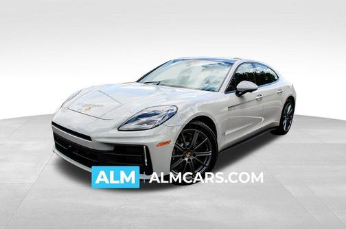 2025 Porsche Panamera E-Hybrid 4