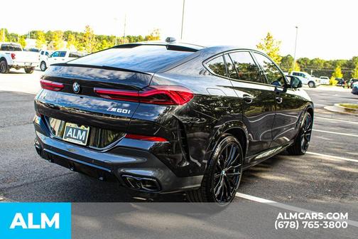 2025 BMW X6 M60i
