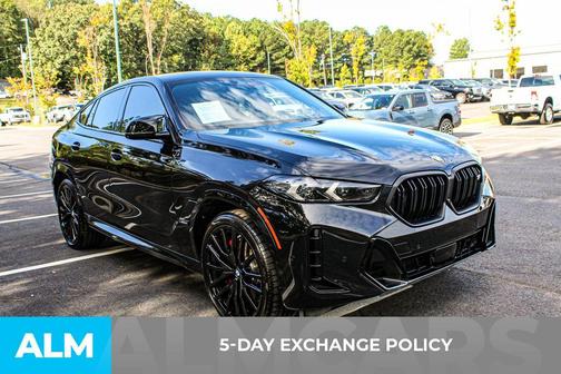 2025 BMW X6 M60i
